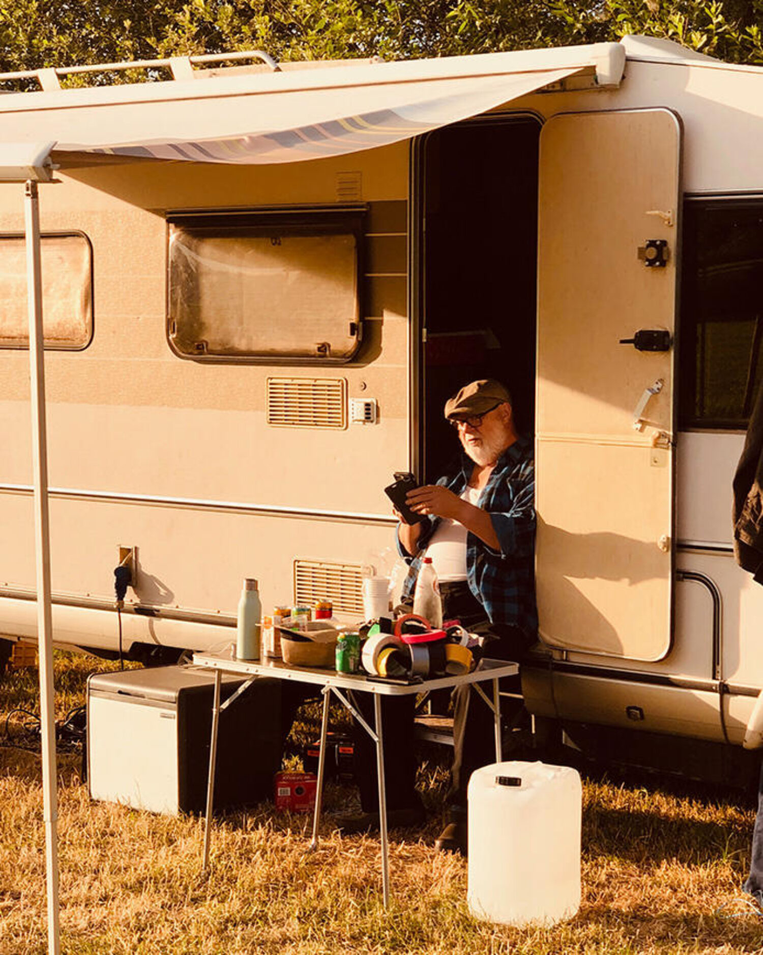 BFB_BEER_IS_NOT_A_MIRACLE_4x5_02